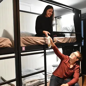  Hostal Onefam Batllo